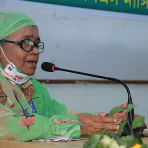 অধ্যক্ষ, টিএমএসএস নার্সিং কলেজ ও সভাপতি, আন্তর্জাতিক নার্সেস দিবস উদযাপন কমিটি মহোদয় বক্তব্য রাখছেন।